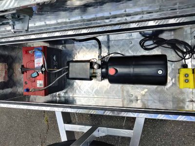 127 HYDRAULIC TIPPER FLAT TOP TRAILER box