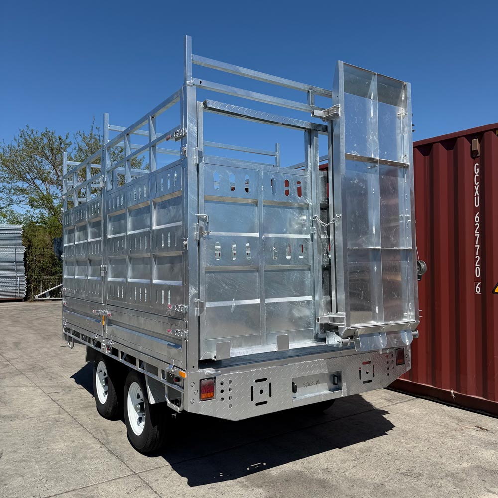 All-New 2026 Model 12x7 Flat Top Cattle Trailer - Image 2