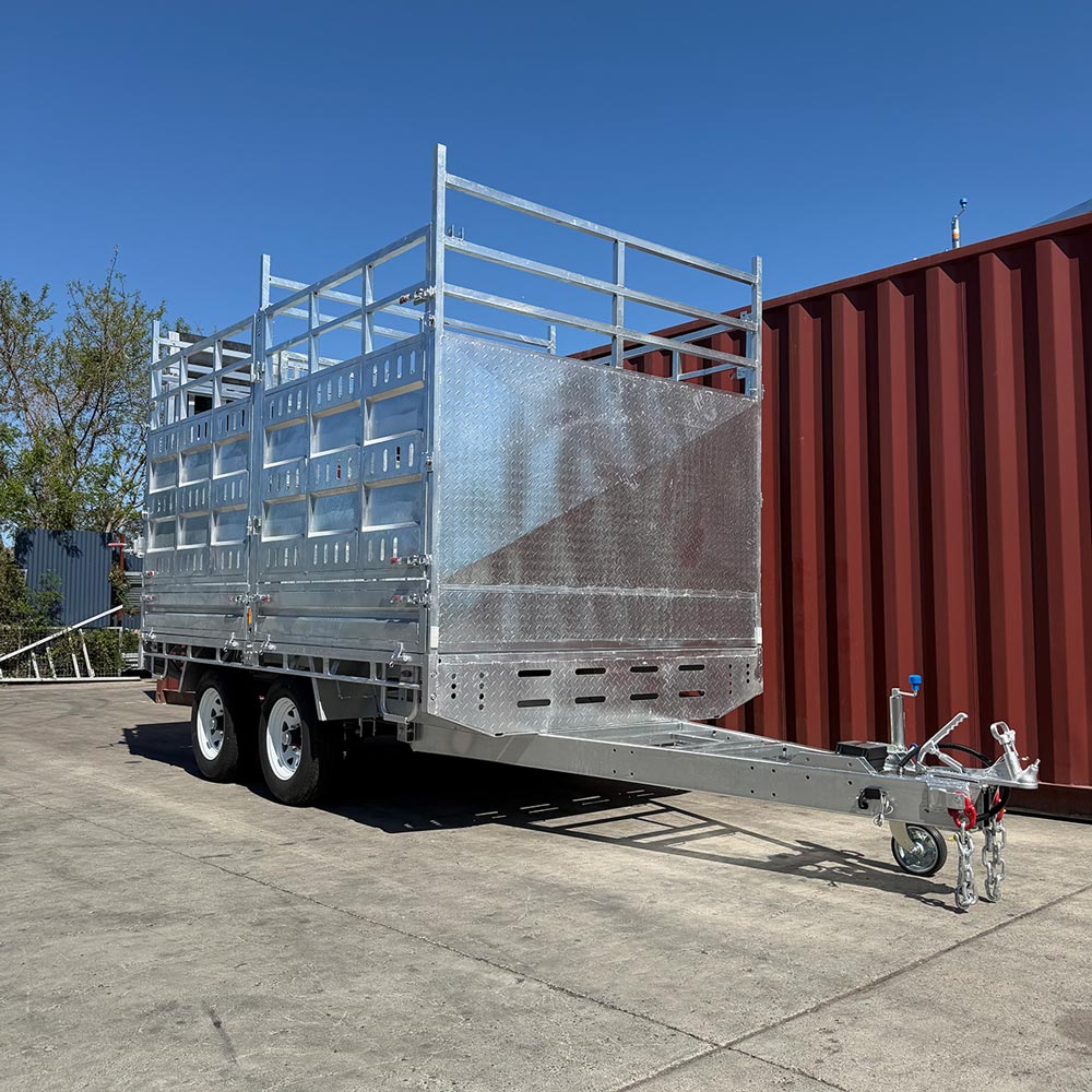 All-New 2026 Model 12x7 Flat Top Cattle Trailer - Image 11