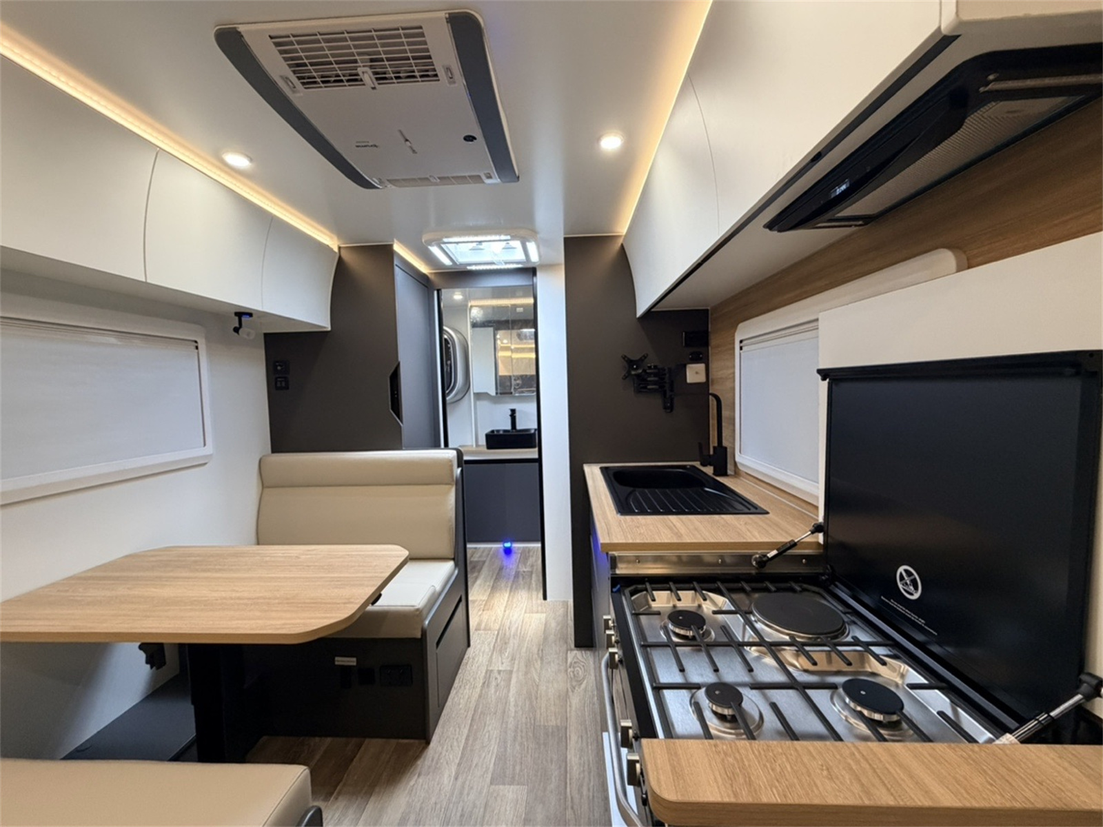 Century Caravan Venus-19 19ft Caravan