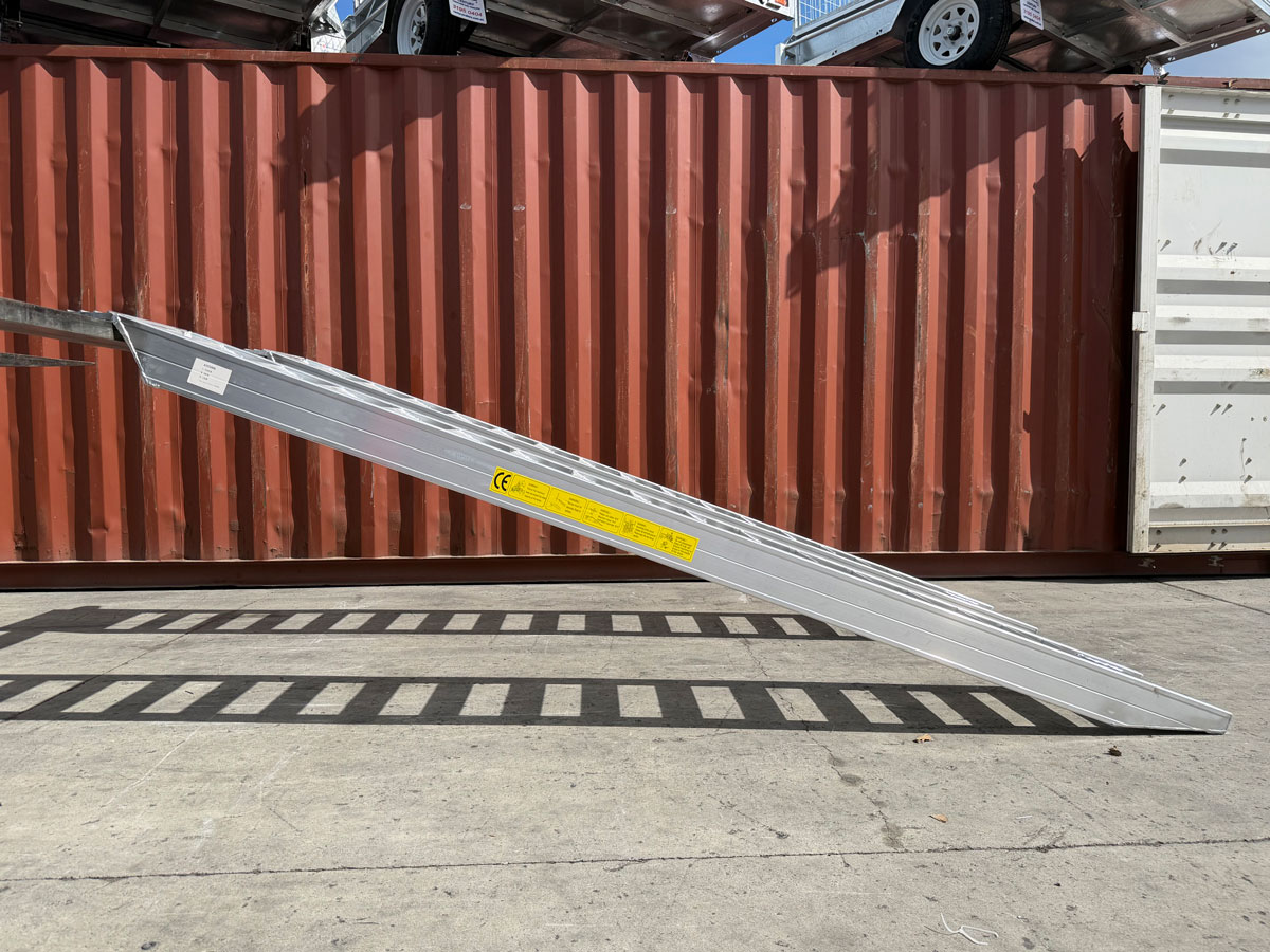 6T 3.5m A-Series Aluminium Loading Ramps (Pair) - Image 3