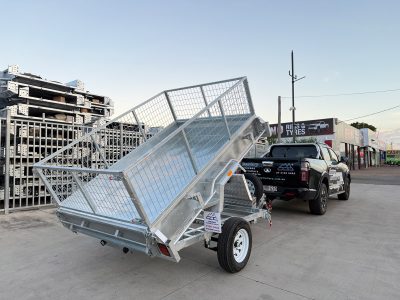 8x5 Hydraulic Tipper Box Trailer For Sale 1400kg ATM